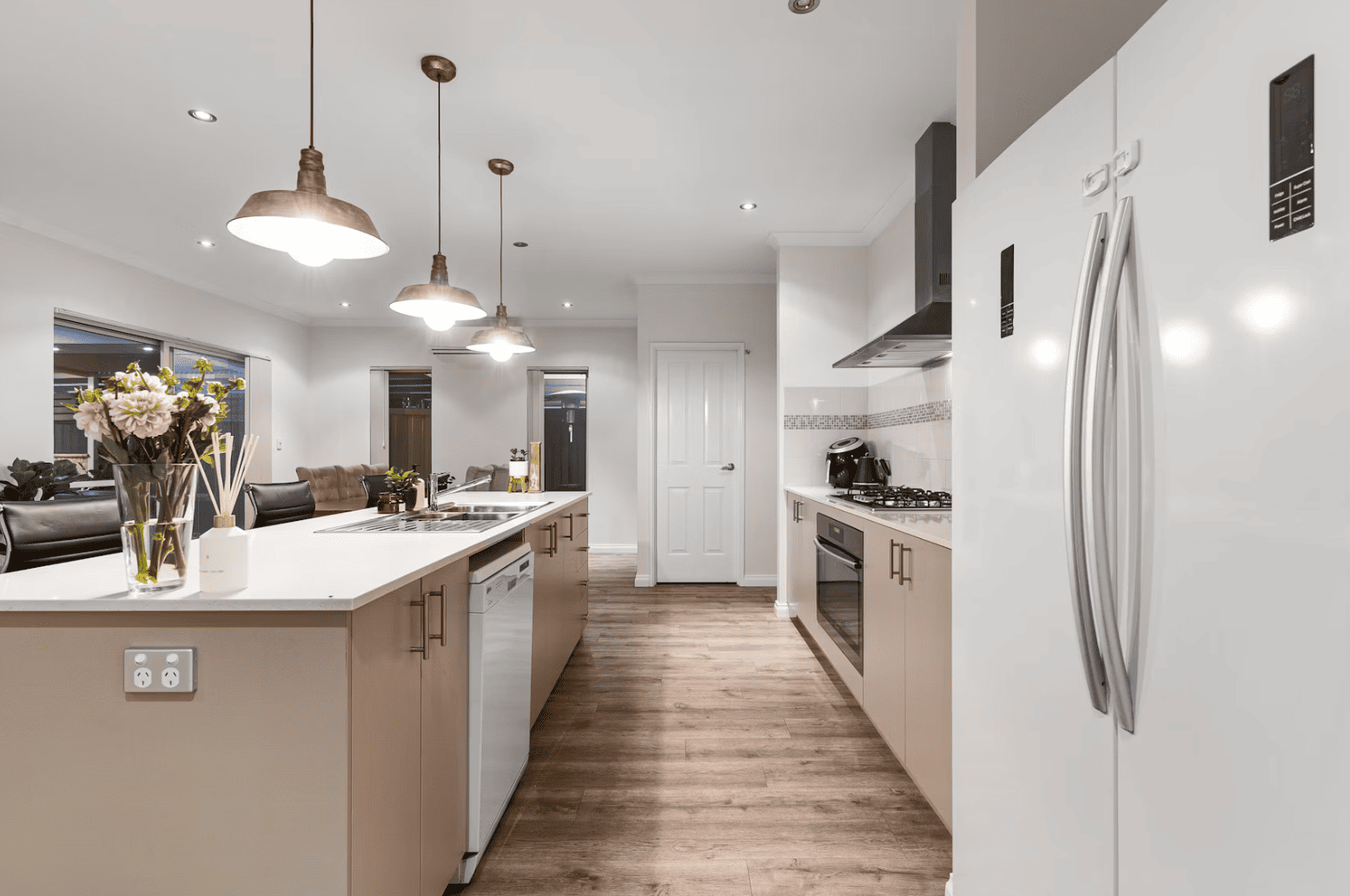 Airdrie homes for sale from $600,000 to $700,000