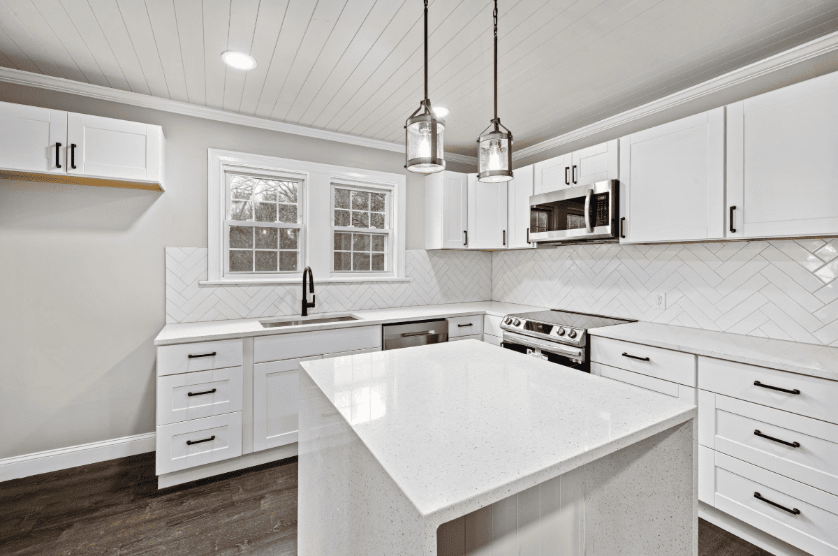 Apartment-style condos and condominium townhomes for sale in Calgary