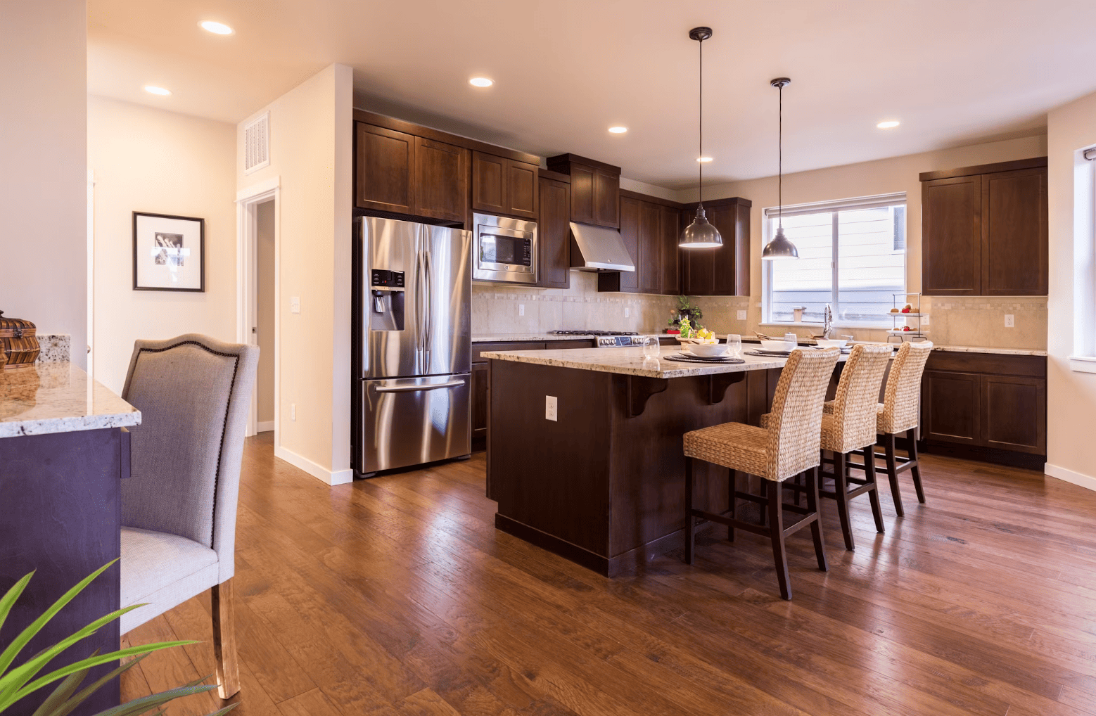 Lake Bonavista homes for sale in Calgary Lake Bonavista homes for sale in SE Calgary, including detached houses, bungalows, condos and townhomes