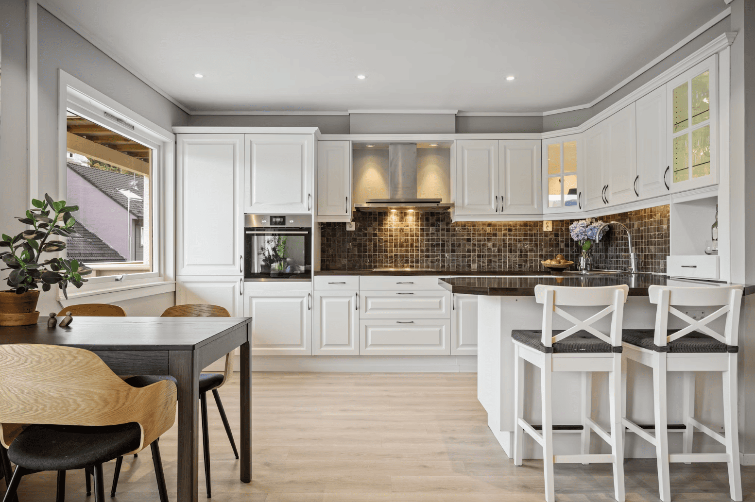 Shawnessy homes for sale in Southwest Calgary