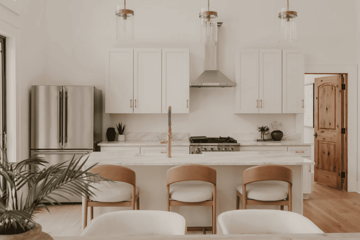 Lakeview bungalows for sale in Calgary