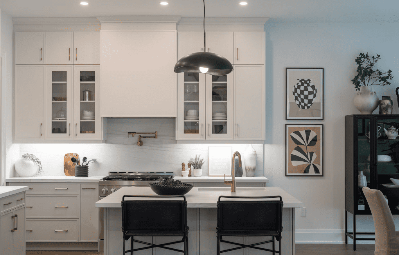 Lethbridge houses and homes for sale from 300000 to 400000 dollars