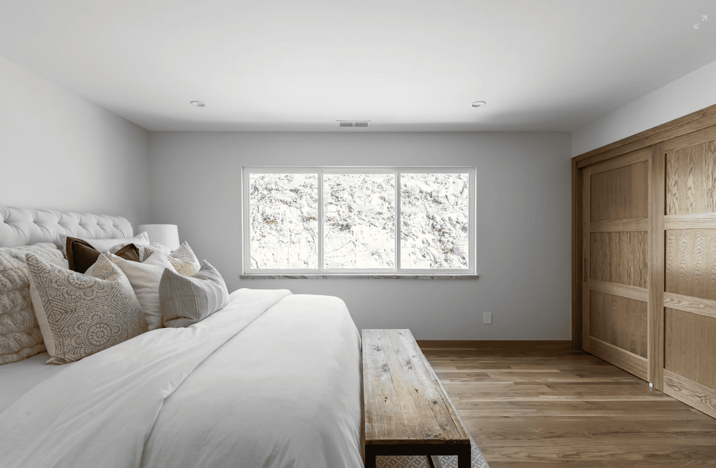 5 bedroom homes for sale in Northwest Calgary