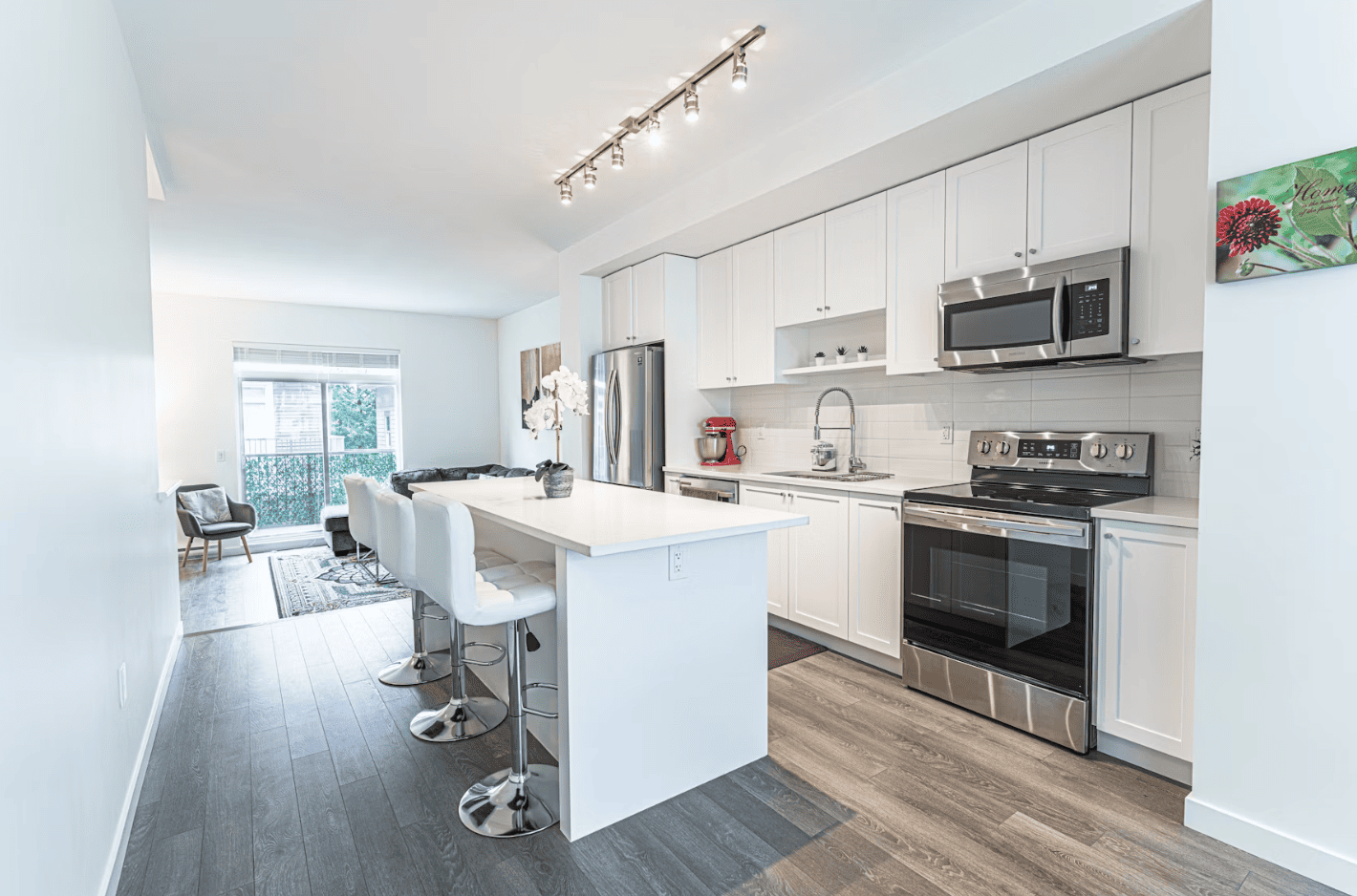 Duplexes for sale in NW Calgary and Northwest Calgary semi-detached homes